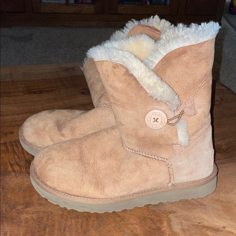 UGG Tan Shearling Lined Boots
